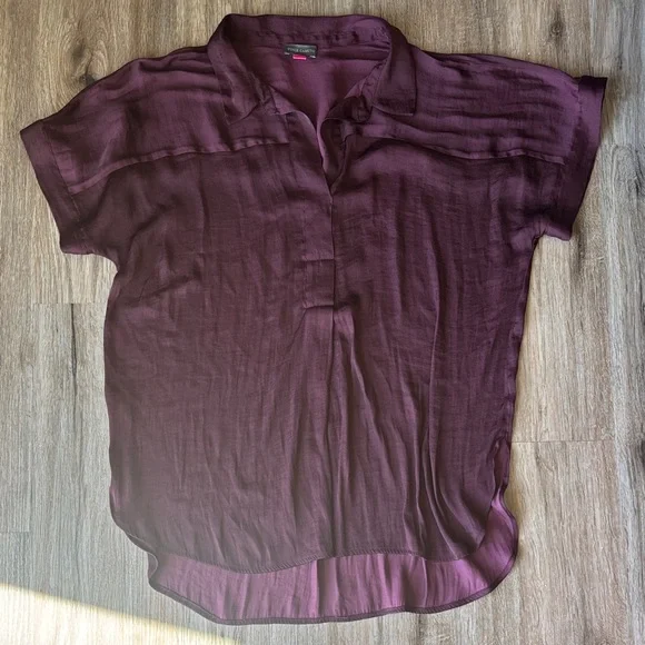 Vince Camuto Plum Short-Sleeve Blouse - Picture 1 of 4